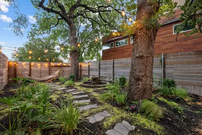 1007 E 15th Street #3, Austin, TX 78702 - Photo 6