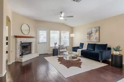1706 Hidden Springs Path, Round Rock, TX 78665 - Photo 4