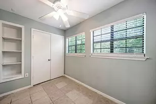 1510 W N Loop Blvd, Austin, TX 78756 - Photo 12