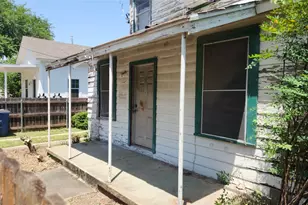 85 W Navasota St, Austin, TX 78702 - Photo 6