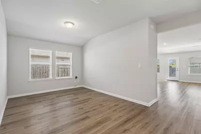 104 Greenspire Downs Drive, Hutto, TX 78634 - Photo 16