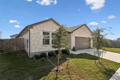 104 Greenspire Downs Drive, Hutto, TX 78634 - Photo 4