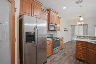 7166 Lake Placid Dr, Corpus Christi, TX 78414 - Photo 10