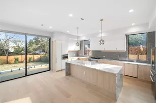 2107 Brackenridge St, Austin, TX 78704 - Photo 8