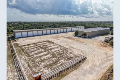 1521 16th Street, Rockport, TX 78382 - Photo 2