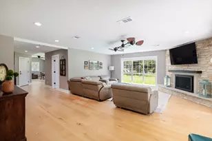 10229 Oliver Dr, Austin, TX 78737 - Photo 18