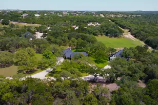10229 Oliver Dr, Austin, TX 78737 - Photo 2