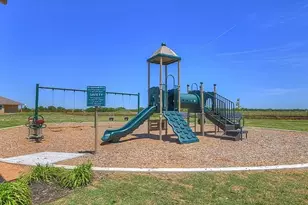 320 Wirecrested Dr, Lockhart, TX 78644 - Photo 10