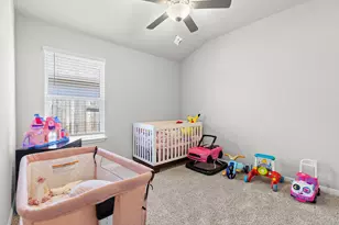 110 Greenspire Downs Dr, Hutto, TX 78634 - Photo 20