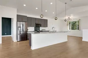 429 Summit Ridge Dr N, Point Venture, TX 78645 - Photo 8