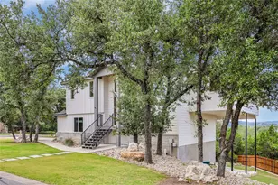 429 Summit Ridge Dr N, Point Venture, TX 78645 - Photo 2