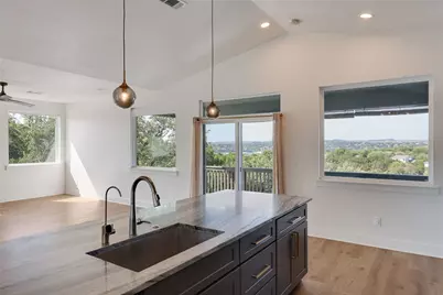 429 Summit Ridge Drive N, Point Venture, TX 78645 - Photo 10