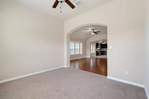 6033 Roma St, Round Rock, TX 78665 - Photo 10