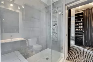 1801 Lavaca St, Austin, TX 78701 - Photo 12