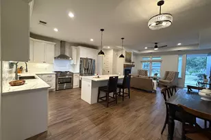 20602 Oak Ridge, Lago Vista, TX 78645 - Photo 10