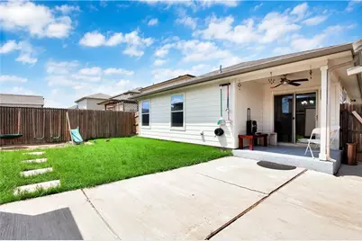 12215 Timber Arch Lane, Manor, TX 78653 - Photo 18