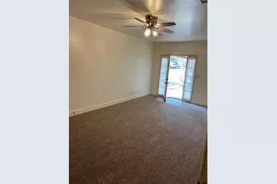 523 Murray Avenue, Rockdale, TX 76567 - Photo 12