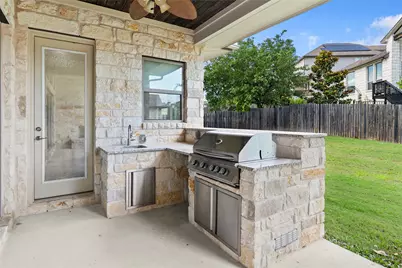 7108 Vicenza Drive, Austin, TX 78739 - Photo 8