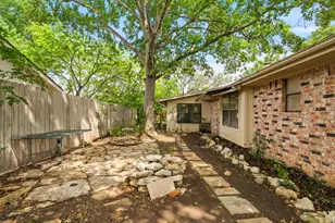 301 Tallwood Dr, Georgetown, TX 78628 - Photo 26