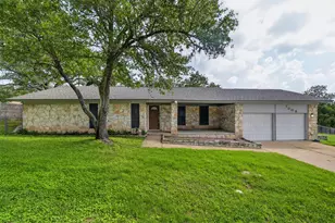 1308 May Dr, Austin, TX 78753 - Photo 2
