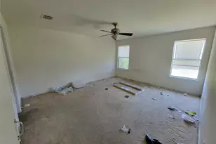 407 Saul St, Hutto, TX 78634 - Photo 6