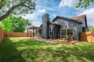 8111 Elkhorn Mountain Trail, Austin, TX 78729 - Photo 28