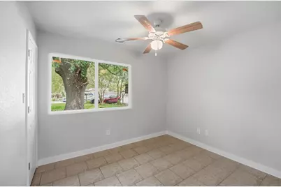 302 Shadow Bend Cove, Austin, TX 78745 - Photo 12