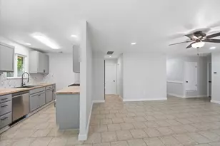 302 Shadow Bend Cove, Austin, TX 78745 - Photo 6