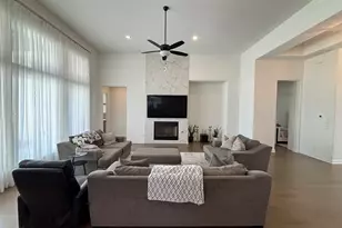 501 Calistoga Wheel, Liberty Hill, TX 78642 - Photo 12
