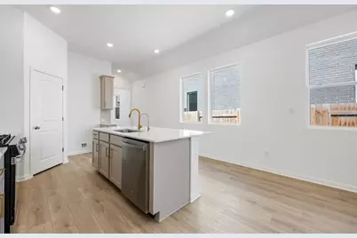 121 Knockout Rose Drive, San Marcos, TX 78666 - Photo 12