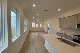 121 Knockout Rose Dr, San Marcos, TX 78666 - Photo 12