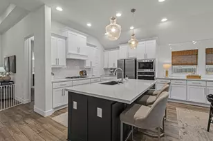 136 Lenera Dr, Liberty Hill, TX 78642 - Photo 10