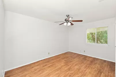 1918 Nicole Circle #B, Round Rock, TX 78664 - Photo 10