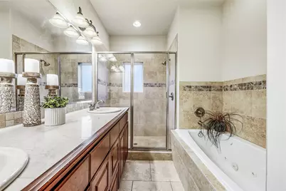 20638 Highland Lake Drive, Lago Vista, TX 78645 - Photo 14