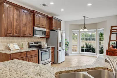 20638 Highland Lake Drive, Lago Vista, TX 78645 - Photo 6