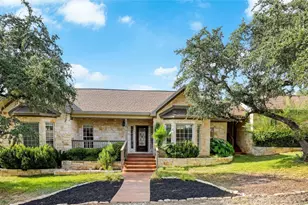 20638 Highland Lake Dr, Lago Vista, TX 78645 - Photo 2