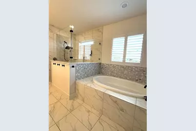 304 Buffalo Trail, Liberty Hill, TX 78642 - Photo 12