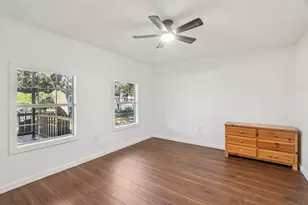 385 Alta Vista Dr, Bastrop, TX 78602 - Photo 18