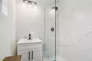 385 Alta Vista Dr, Bastrop, TX 78602 - Photo 34