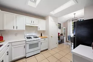 1606 Academy Pl, Round Rock, TX 78664 - Photo 8