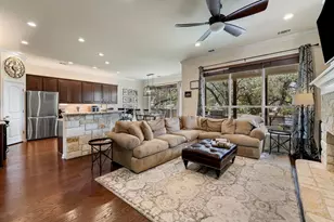 406 Strichen Dr, Briarcliff, TX 78669 - Photo 8