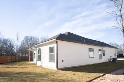 108 Keahi Court, Bastrop, TX 78602 - Photo 2