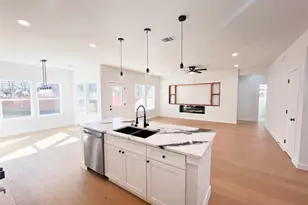 108 KEAHI COURT, Bastrop, TX 78602 - Photo 8