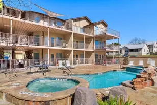 730 E Mather St, New Braunfels, TX 78130 - Photo 32