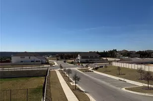 5900 Whisper Crk Dr, Georgetown, TX 78628 - Photo 4