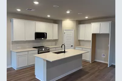 5900 Whisper Creek Drive #413, Georgetown, TX 78628 - Photo 2