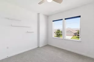 7220 Poulain Dr, Austin, TX 78738 - Photo 32