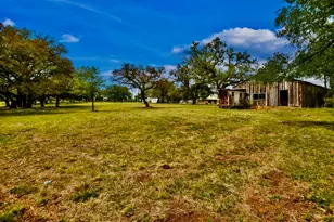 7908 Cr 404, Spicewood, TX 78669 - Photo 20