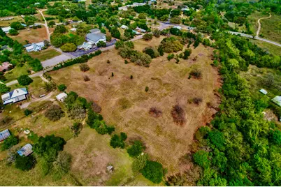 7908 Cr 404, Spicewood, TX 78669 - Photo 12