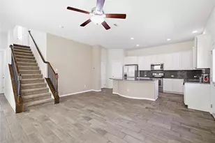 2105 Town Centre Dr, Round Rock, TX 78664 - Photo 8